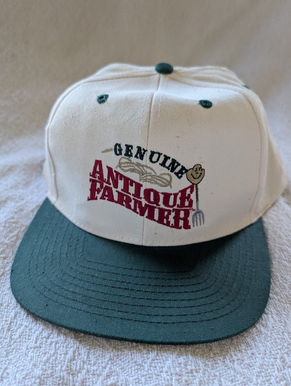 NWOT Vintage Genuine Antique Farmer Snapback Cap Hat Cream Green